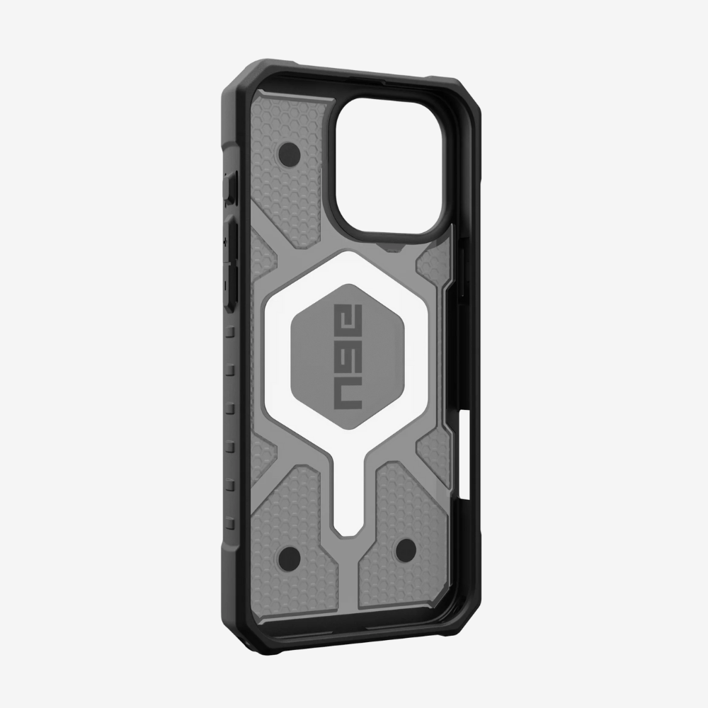 Pathfinder Clear MagSafe Case for Apple iPhone 16 Series