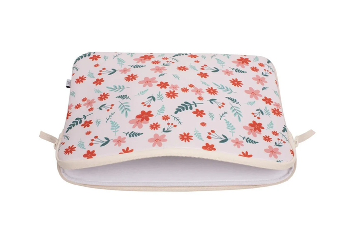 Basics 2Life Pattern Sleeve for MacBook Pro 13"