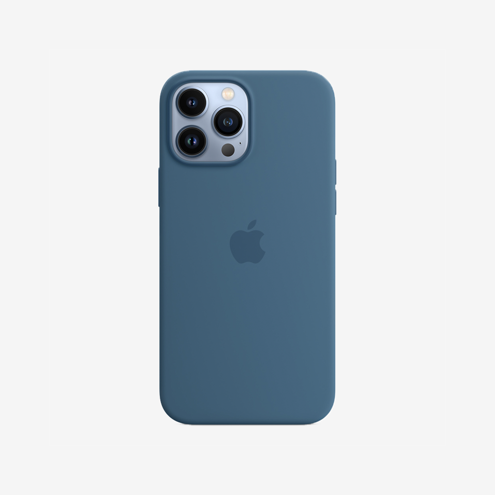 Silicone Case with MagSafe for iPhone 13 Series