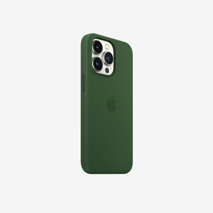 Silicone Case with MagSafe for iPhone 13 Series